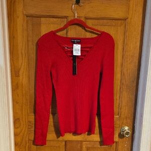 Almos Famous Scarlet Long Sleeve Top